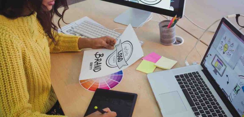 young-graphic-designer-working-at-office-desk-2026-01-09-11-15-34-utc (1)